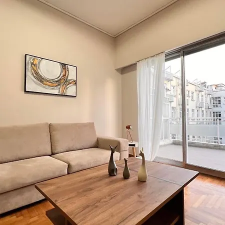 Apartment Feel Like Concert Hall - Sem